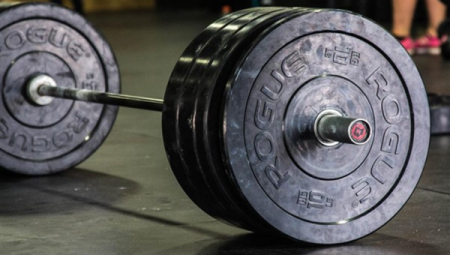 Tuana Süren’den Avrupa’da bronz ve rekor başarı