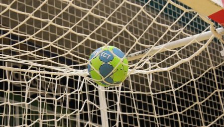 U18 Erkek Milli Hentbol Takımı Tunus’a 25-23 mağlup için can alıcı an