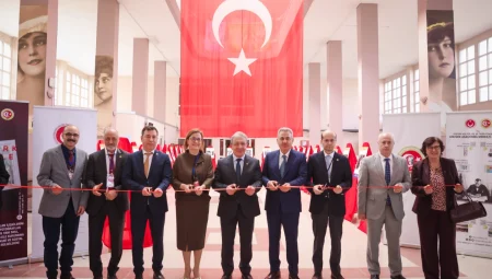 Uluslararası Aile Sempozyumu resmen devreye girdi