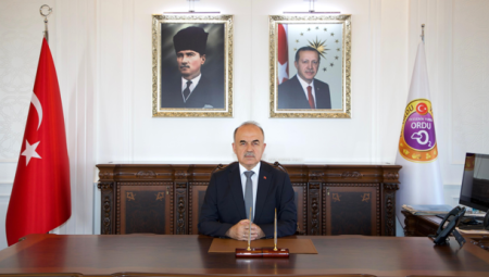 Vali Erol’dan Avukatlar Günü mesajı