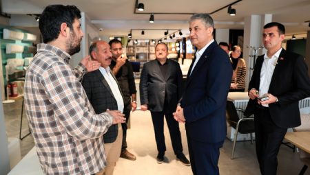 Vali Yavuz’dan Seyhan’da esnaf ziyareti