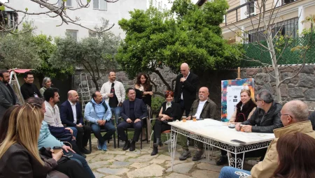 Yapay zeka ve yaratıcı üretim Urla’da toplantı yaptı