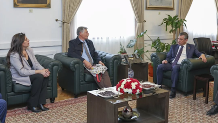 Yeni Kuşak Köy Enstitülüler Derneği’nden Özel’e ziyaret