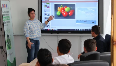 YEŞİLAY İzmir’den çocuklara dijital farkındalık eğitimi