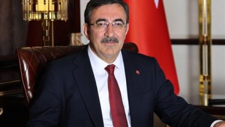 Yılmaz: Bölgesel krizler Türk dünyasının barış ve istikrarını tehdit ediyor