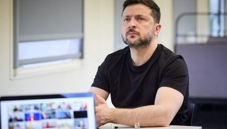 Zelenski: Dinyeper’deki hastanelerde 11 kişi tedavi görüyor