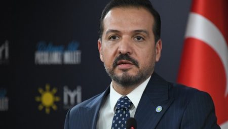 Zorlu: Türk dünyasını daha kuvvetli kılmakta kararlıyız