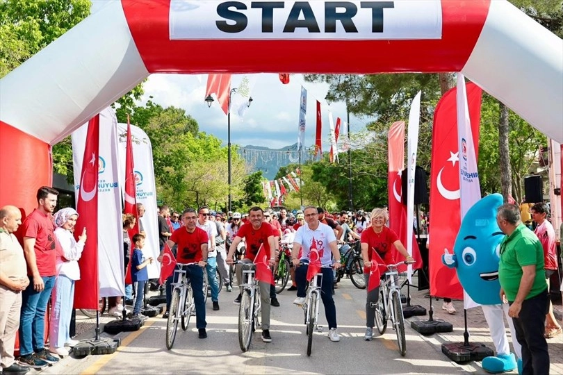 19 Mayıs ruhuyla umuda pedal çevirdiler: Denizli’de carpici gelisme