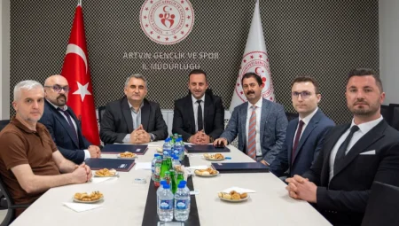 Artvin’de ‘Aktif Yaş Alma ve Su Cimnastiği Projesi’ devreye sokuldu