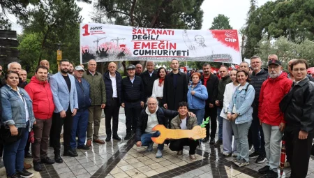 Binlerce emekçi 1 Mayıs’ı kutladı – İzmir’de