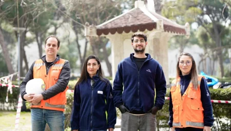 Çeşmeler, heykeller, anıtlar tek tek ayağa kalkıyor