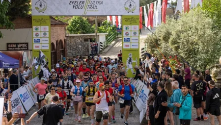 Efeler Yolu Ultra Trail’de madalyalar verildi: İzmir’de carpici gelisme