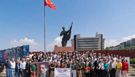 Hasan Tahsin, İlk Kurşun Anıtı’nda anıldı: İzmir’de carpici gelisme