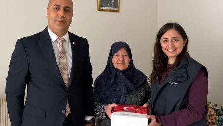 Manisa Büyükşehir’den şehit annelerine anlamlı ziyaret