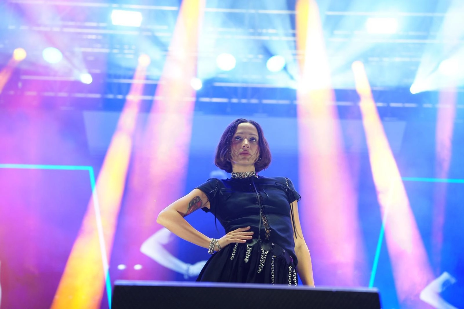 Manisa’da Gençlik Festivali Zeynep Bastık konseriyle resmen devreye girdi