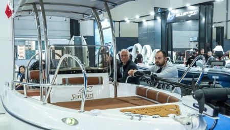 MAST İzmir Boat Show’a ziyaetçi akını sürüyor