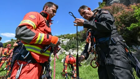 Mersin ATA Eğitim Merkezi’nde itfaiye eğitimi