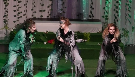Uluslararası Tiyatro Festivali Denizli’ye sanat rüzgarı estirdi