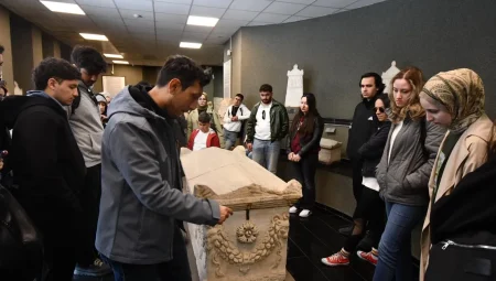 Üniversite öğrencilerine Bergama ve Ödemiş gezisi: İzmir’de carpici gelisme
