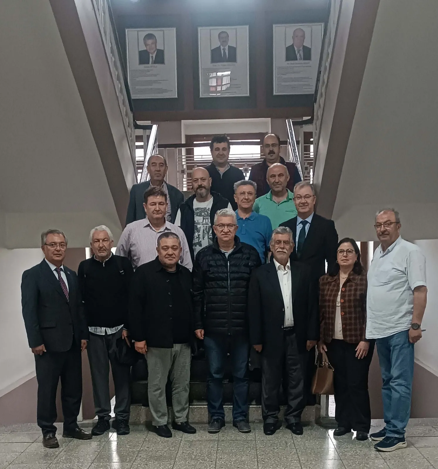 Afyon Lisesi Mezunları Derneği İlk Genel Kurulunu Yaptı