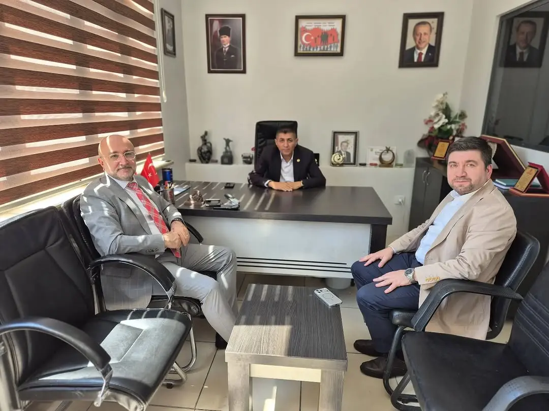 AK Parti Afyonkarahisar Heyetinden Ahmet Uçmak’a Geçmiş Olsun Ziyareti