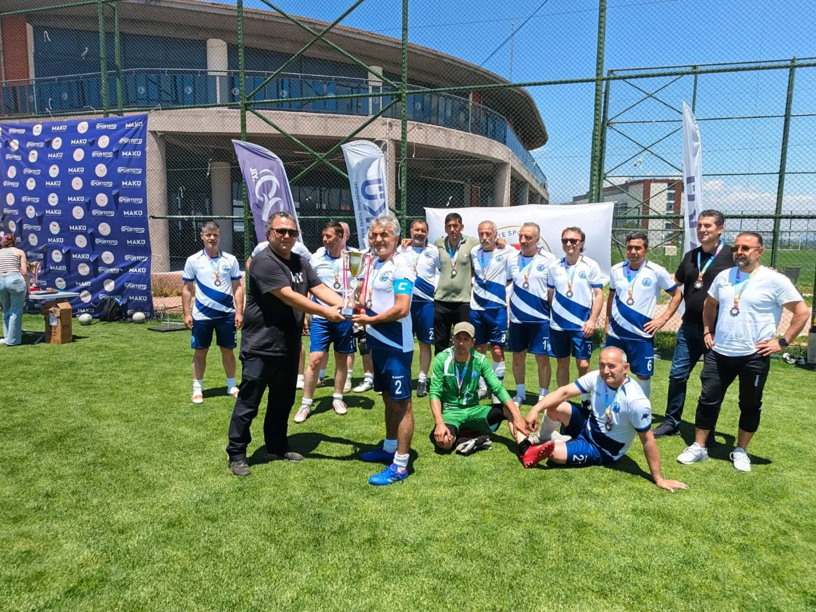 AKÜ Personel Futbol Takımı Türkiye Üçüncüsü Oldu