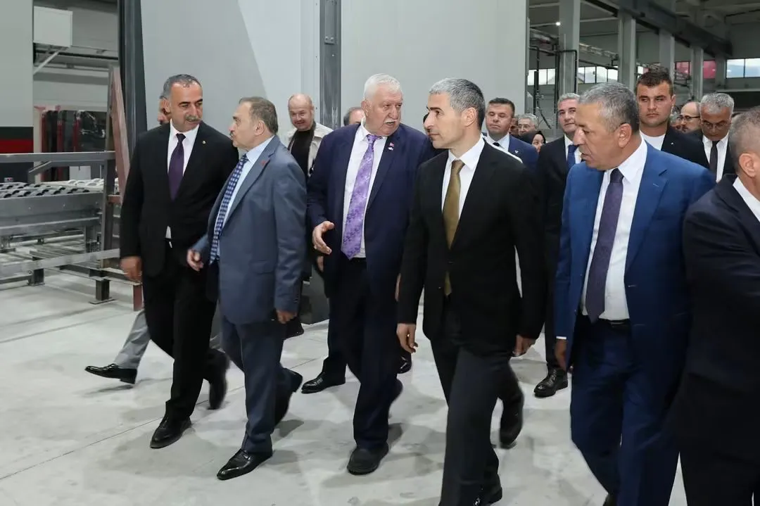 Alimoğlu Yeni Fabrika Açılışını Yemek Davetiyle Kutladı