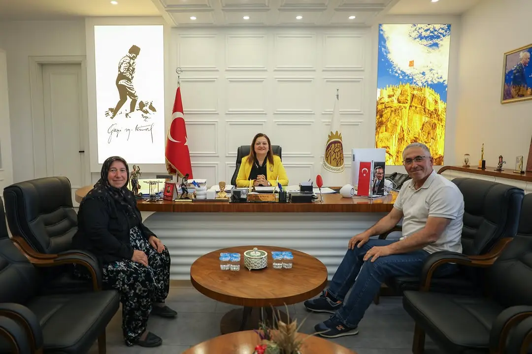 Başkan Burcu Köksal Dinar Tatarlı’dan Gelen Misafirlerini Ağırladı