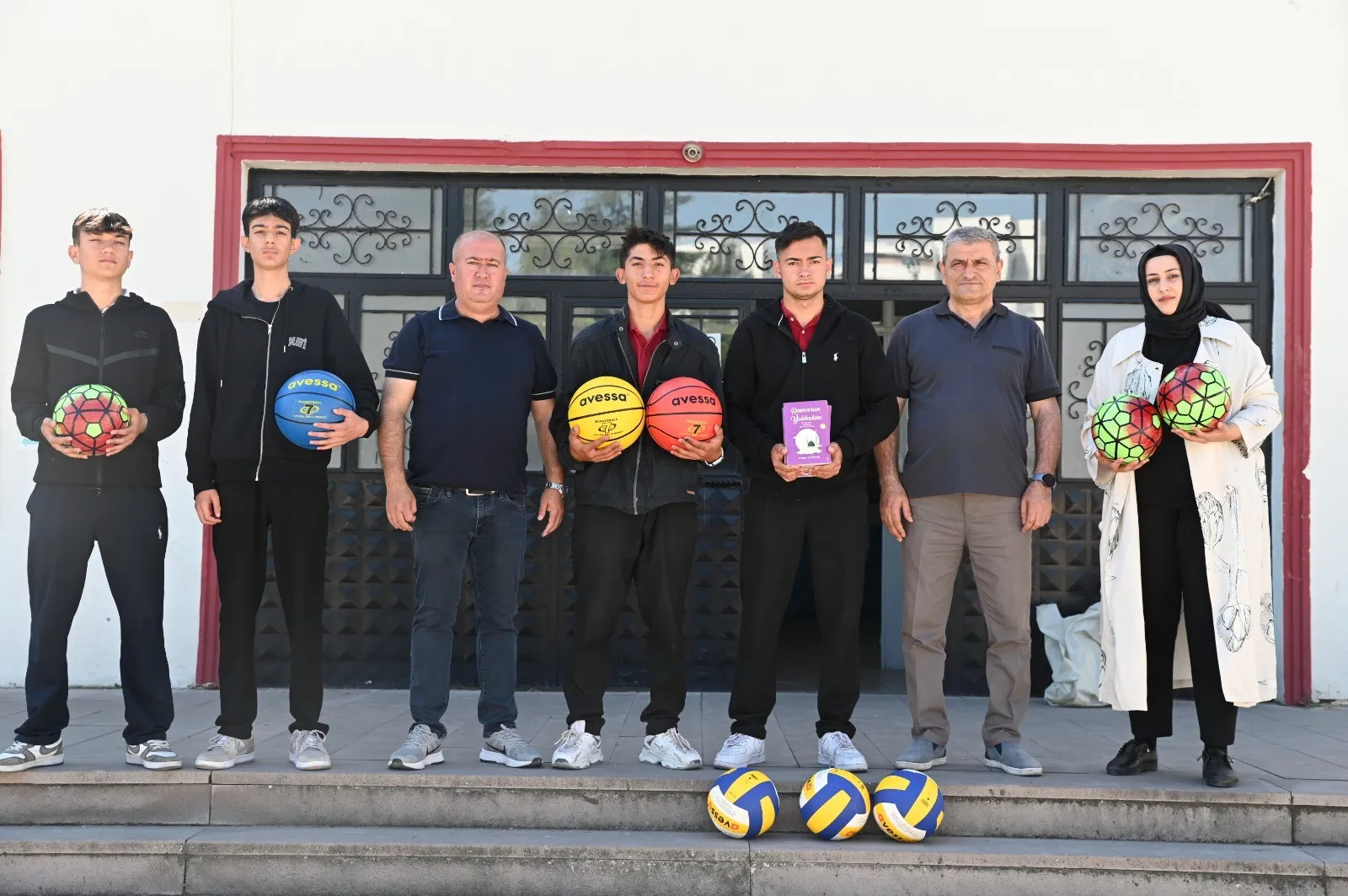 Emirdağ’da Okullara Spor Desteği Projesi Başladı