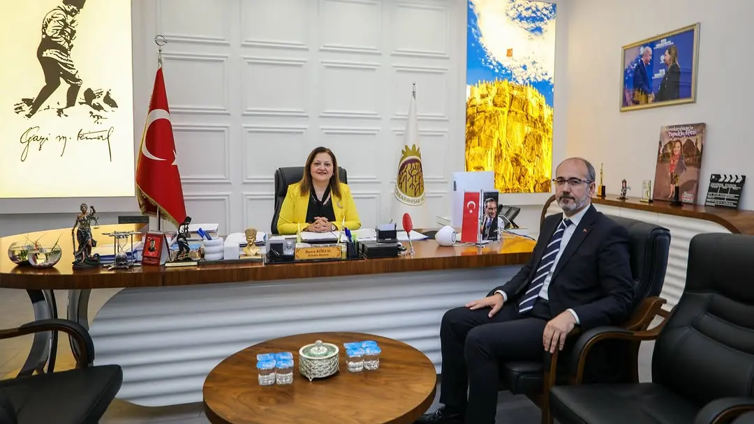 İl Sağlık Müdürü Dr. Hakkı Öztürk’ten Başkan Burcu Köksal’a Ziyaret