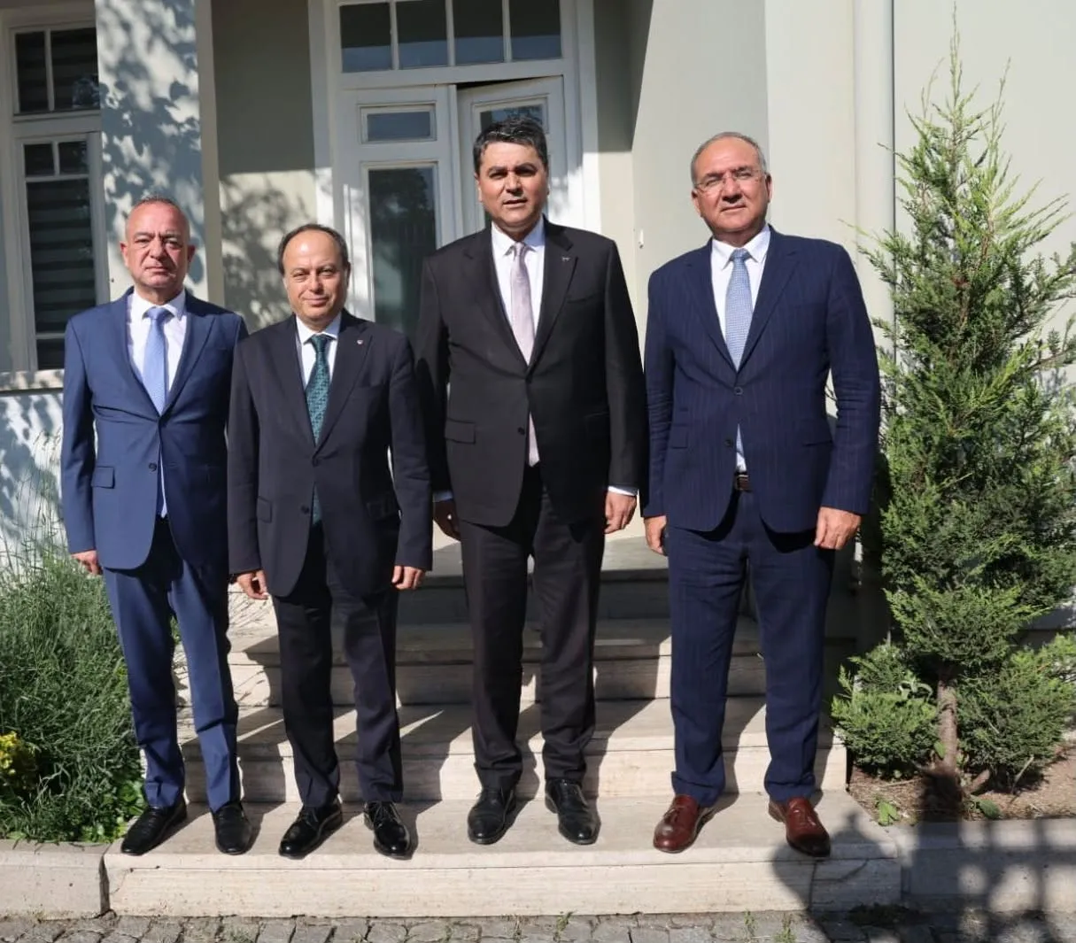 İş Dünyasından Genel Başkan Uysal’a Anlamlı Ziyaret