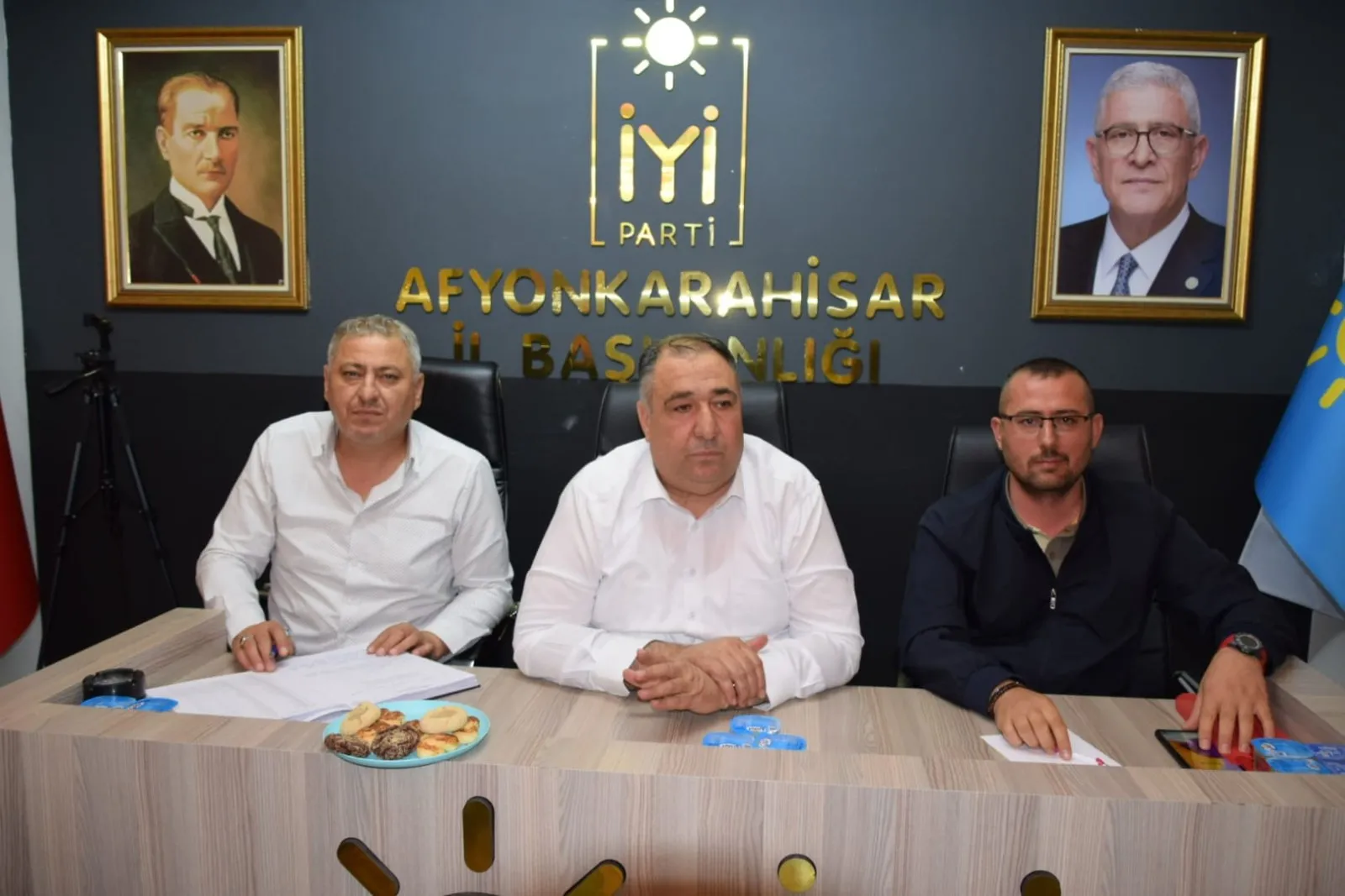 İYİ Parti Afyonkarahisar’da Miting Hazırlıklarını Görüştü