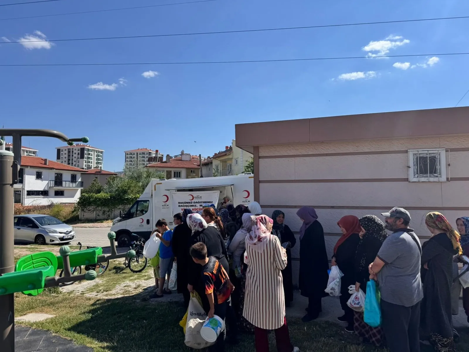 Kızılay’dan Afyonkarahisar’da Sıcak Çorba İkramı