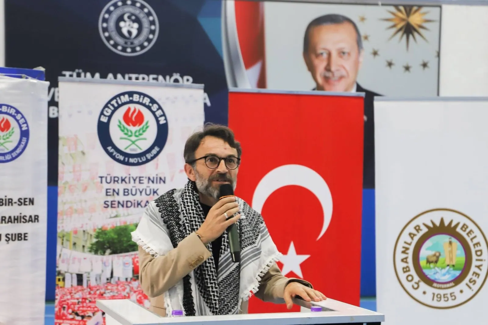Mustafa Arslan Çobanlar’da Düzenlenen Söyleşide Filistin Direnişini Anlattı