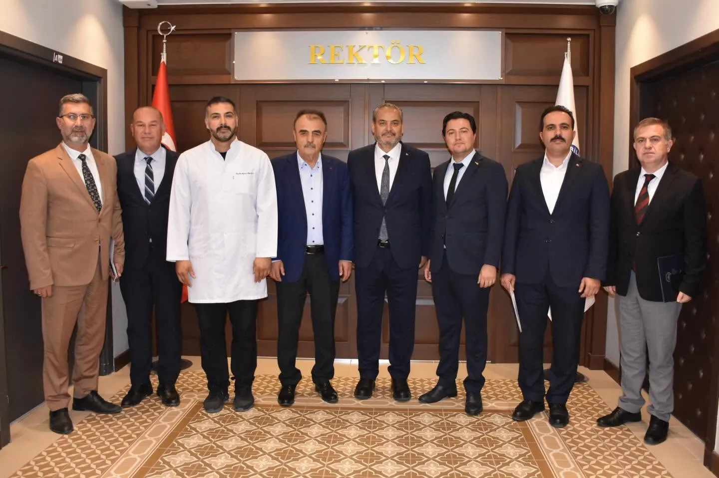 Rektör Aslan, Sendika Yöneticileriyle Bir Araya Geldi