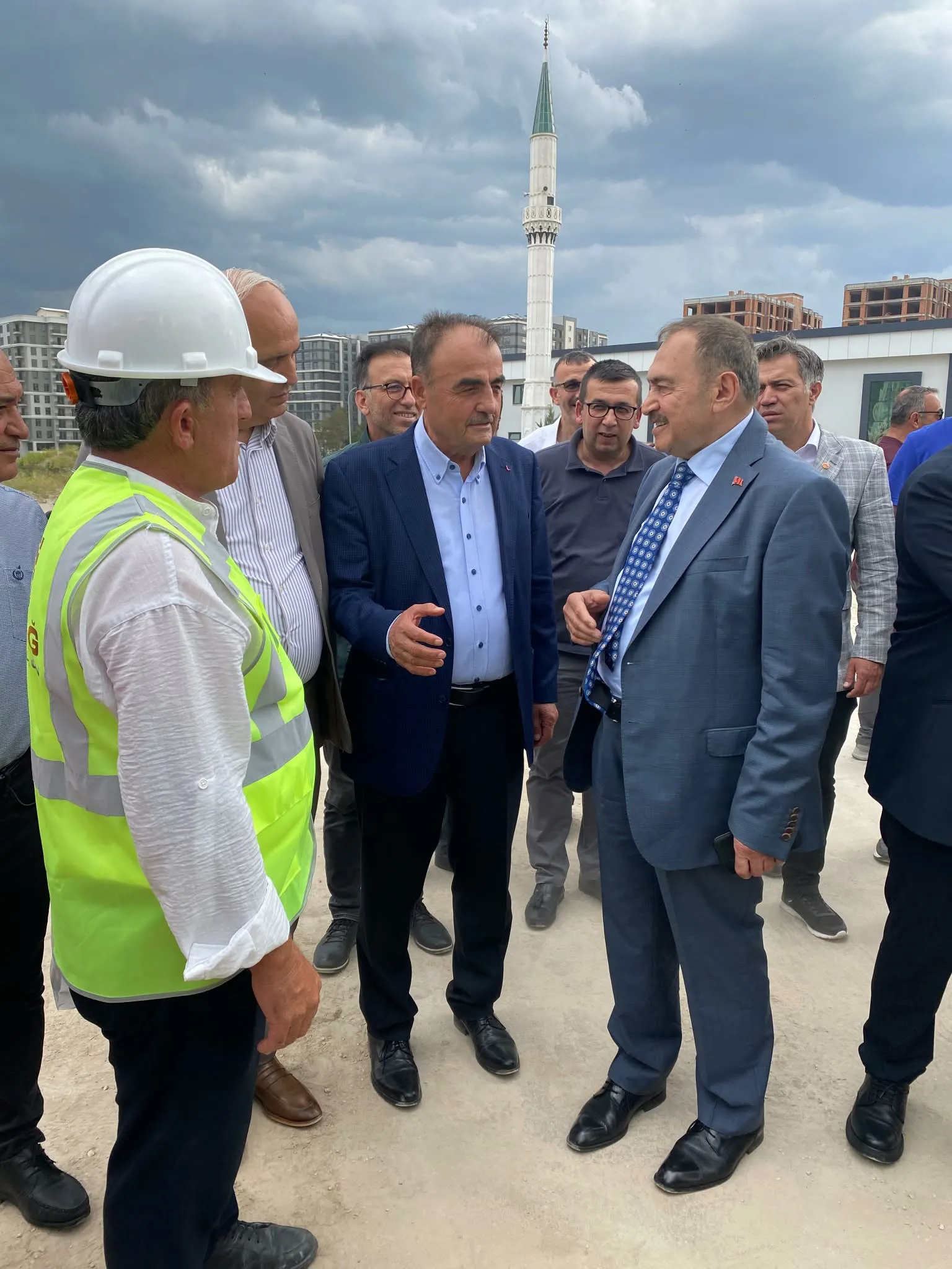 Türk-İş Güvenevler Yapı Kooperatifi Projesinin Temeli Atıldı