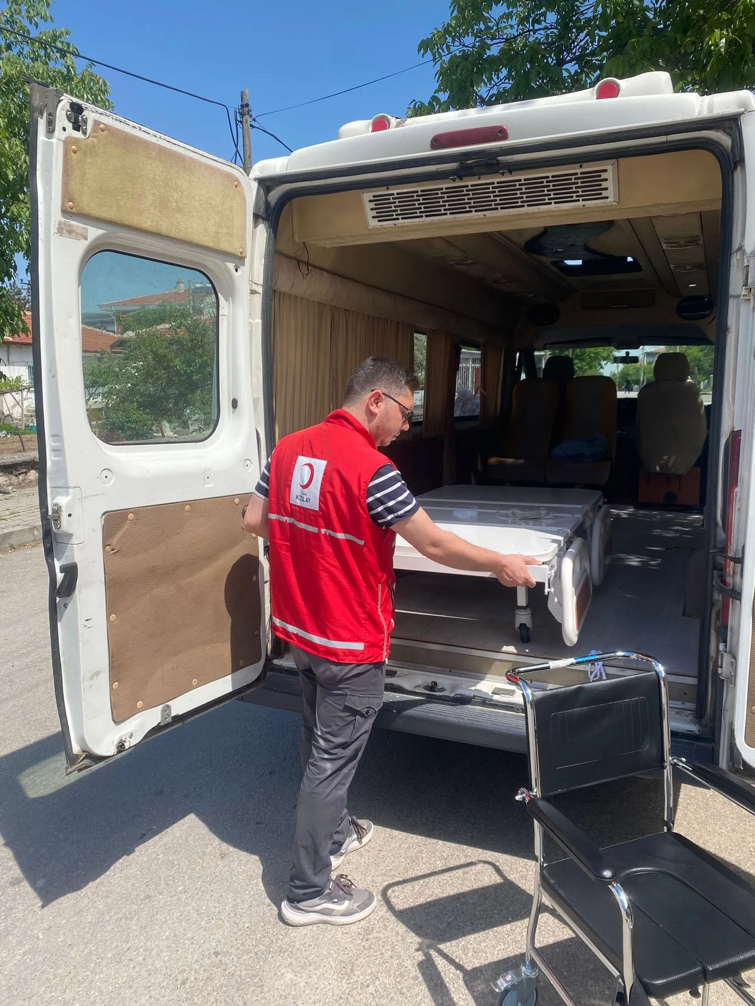 Türk Kızılay Afyonkarahisar’dan Engelli Vatandaşa Anlamlı Destek