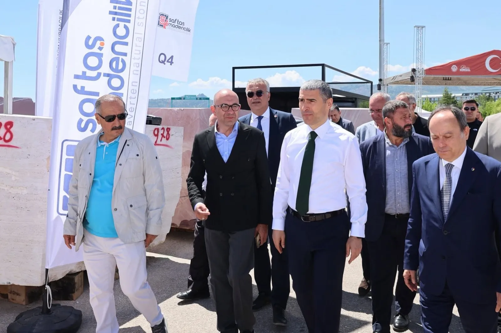 Vali Dr. Naci Aktaş Fuar Alanındaki Hazırlıkları İnceledi