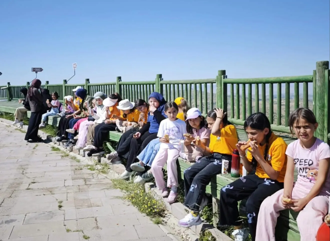 AGD’Lİ GENÇLER ECDADIN İZİNDE