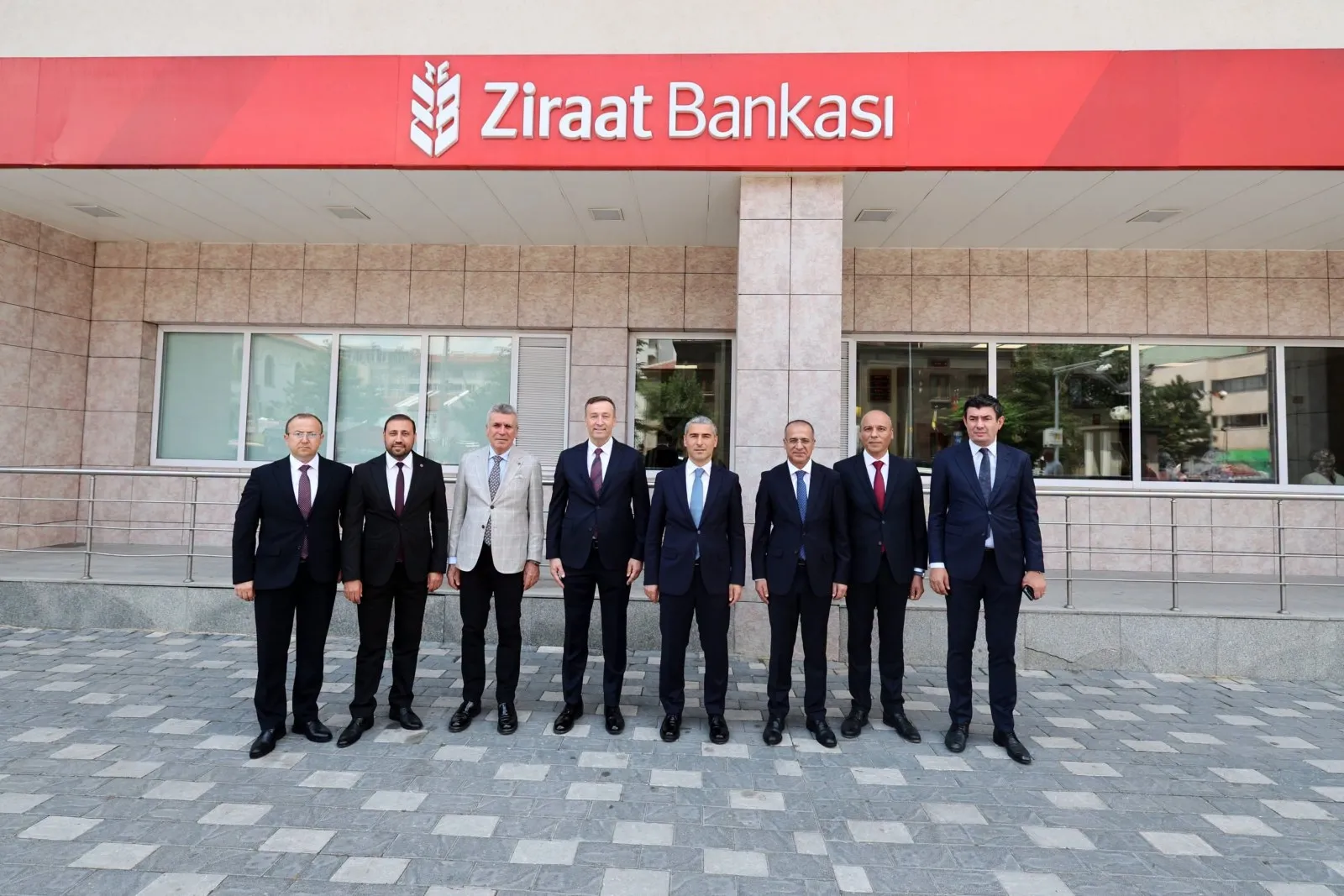 Vali Aktaş’tan Bankalara Ziyaret