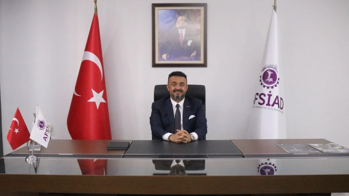 Kadir Sayın’dan Mevlid Kandili Mesajı
